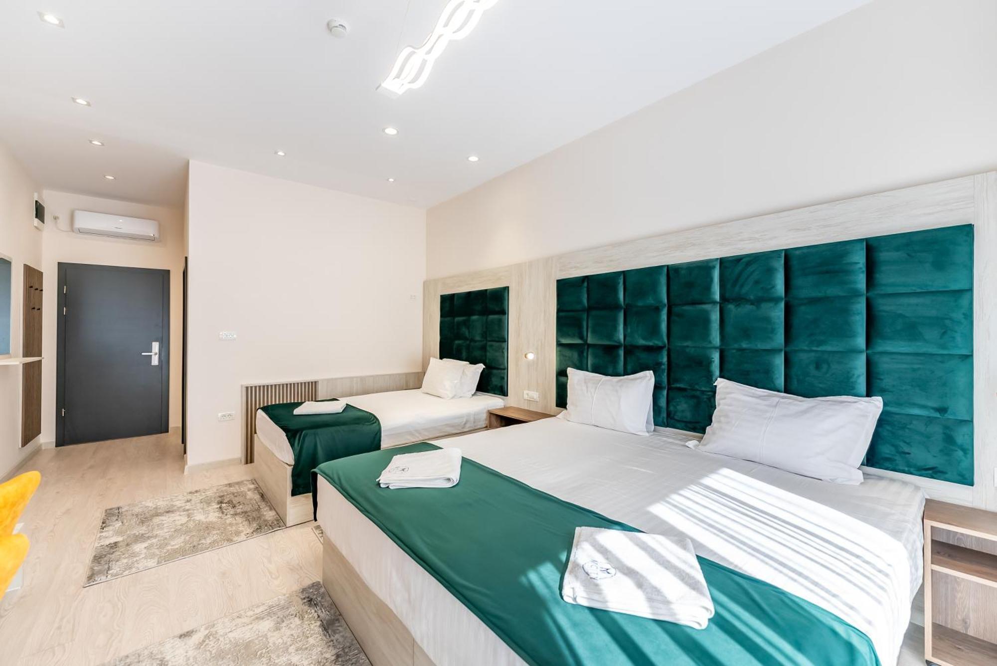 M City Aparthotel 阿拉德 客房 照片