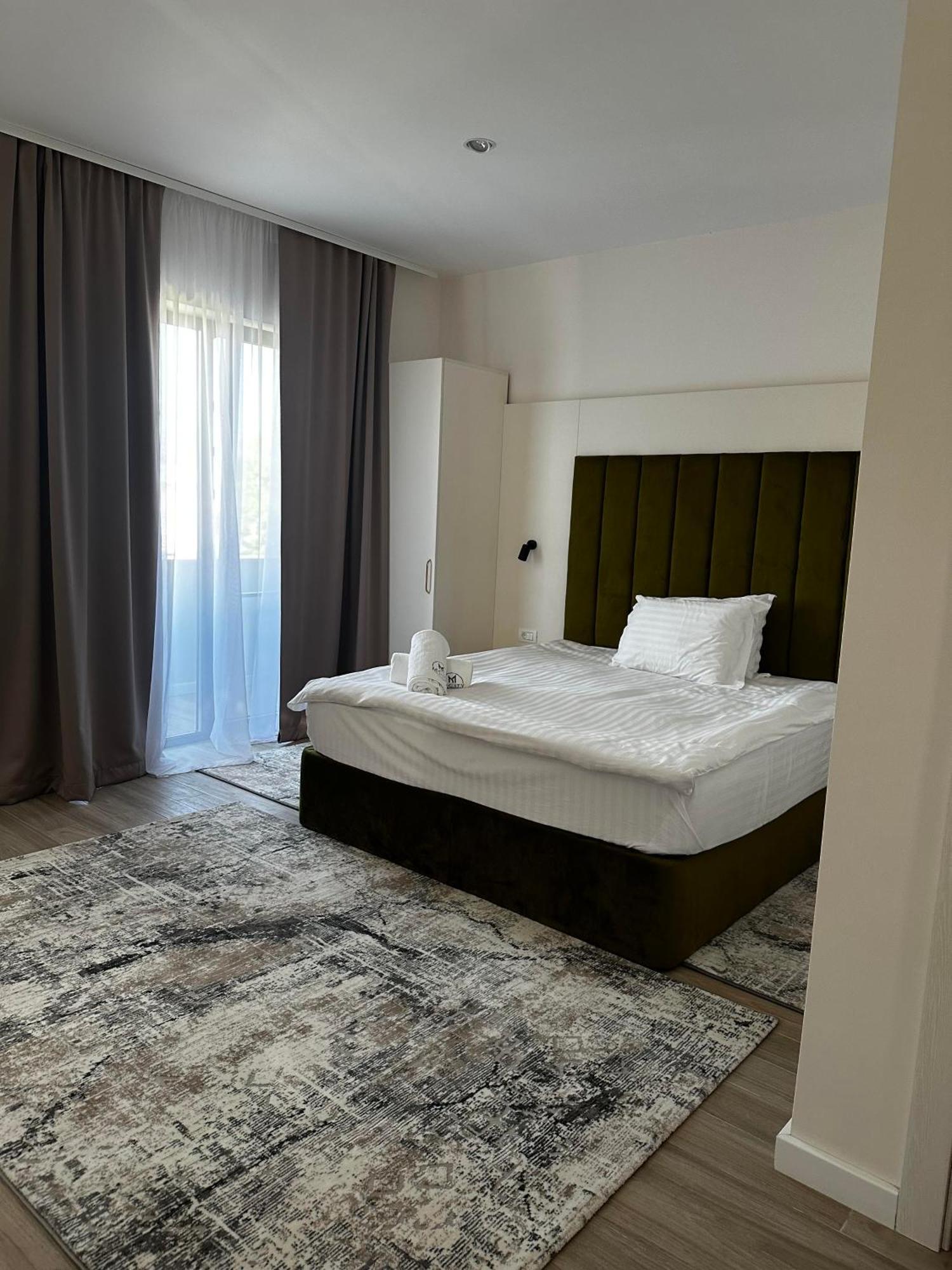 M City Aparthotel 阿拉德 外观 照片